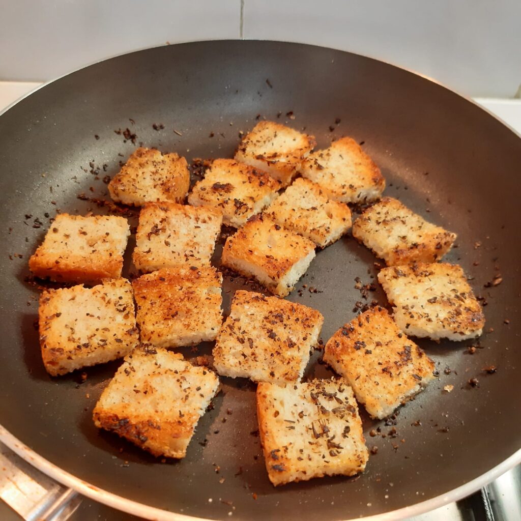 Crostini per aperitivo