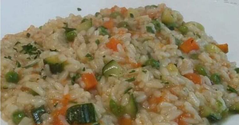 RISOTTO PRIMAVERA CON I SAPORI DELL’ORTO