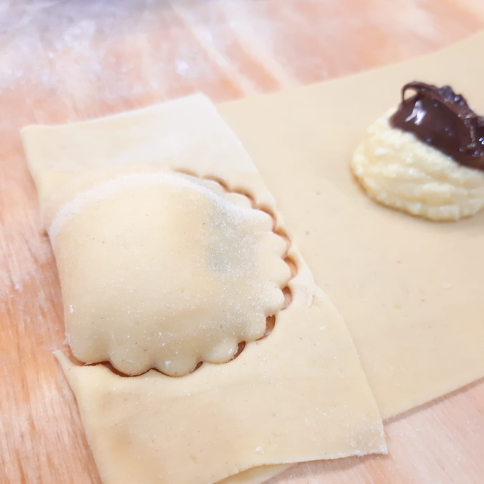 ravioli dolci con ricotta e cioccolato