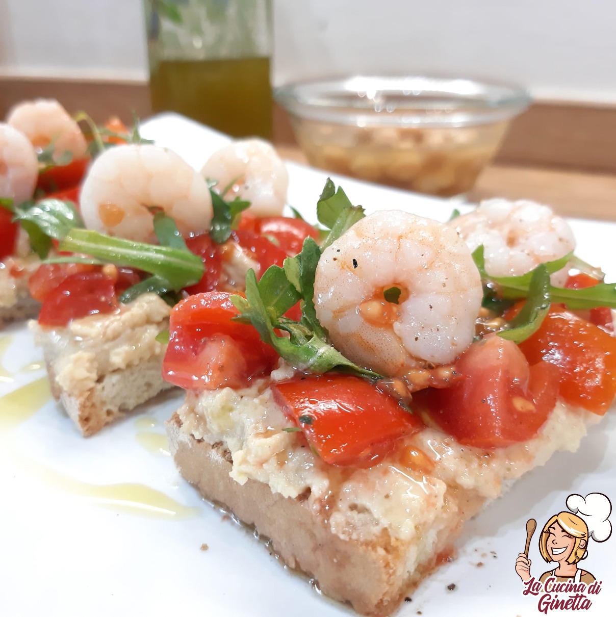 bruschette con crema di ceci e pomodorini