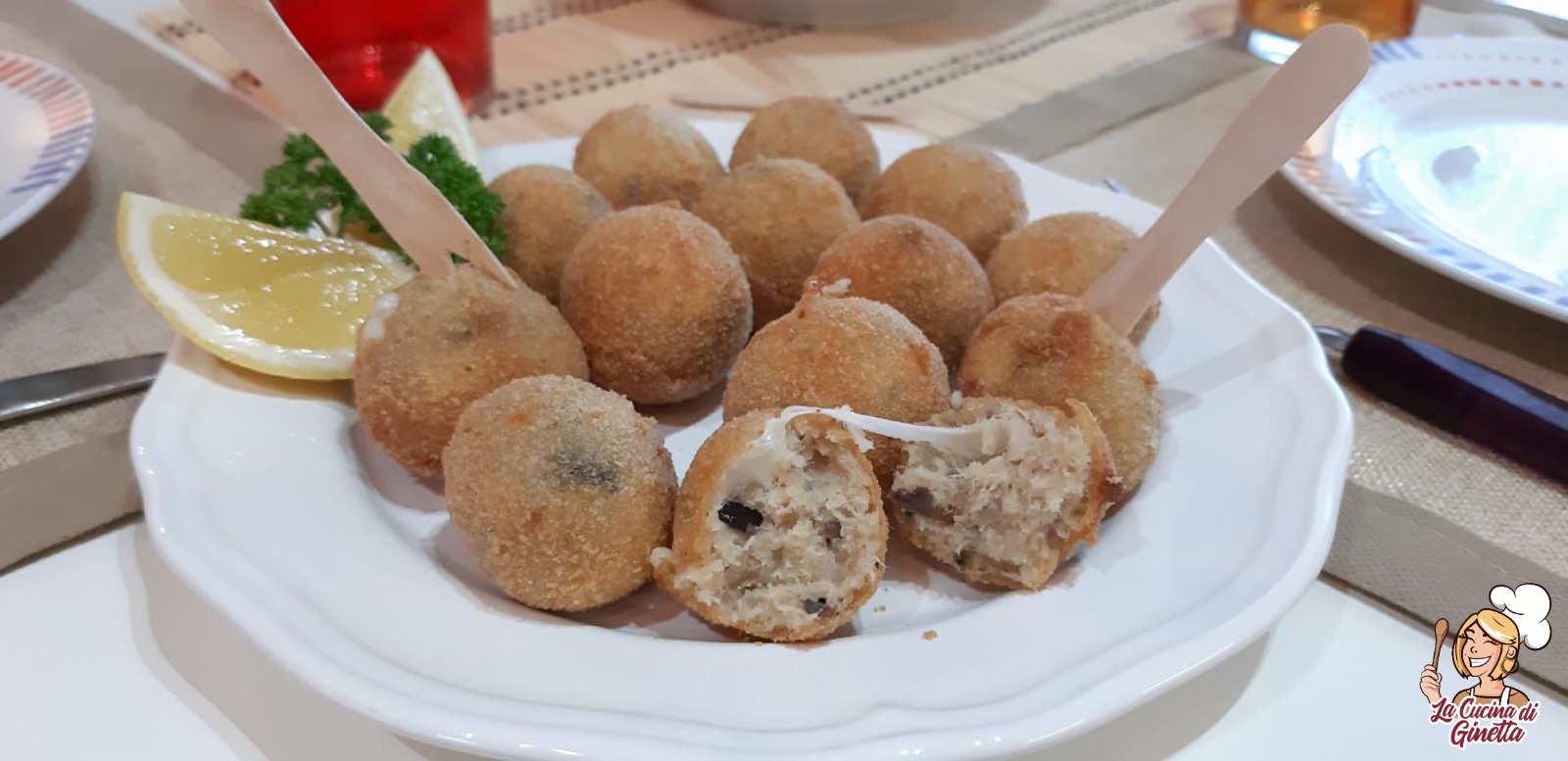 polpettine di tonno con olive e scamorza