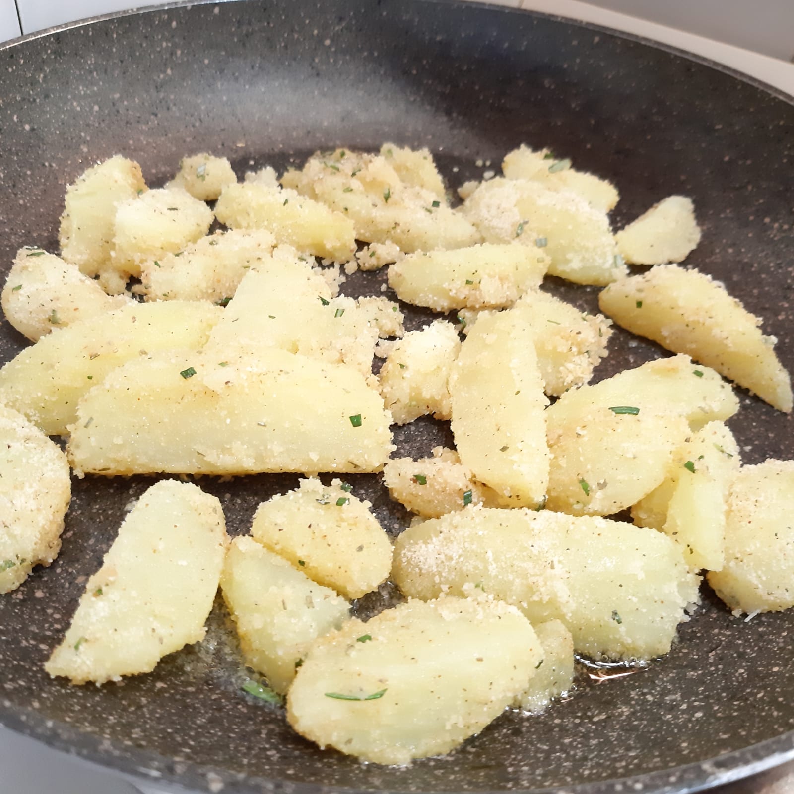 patate in padella saporite e veloci