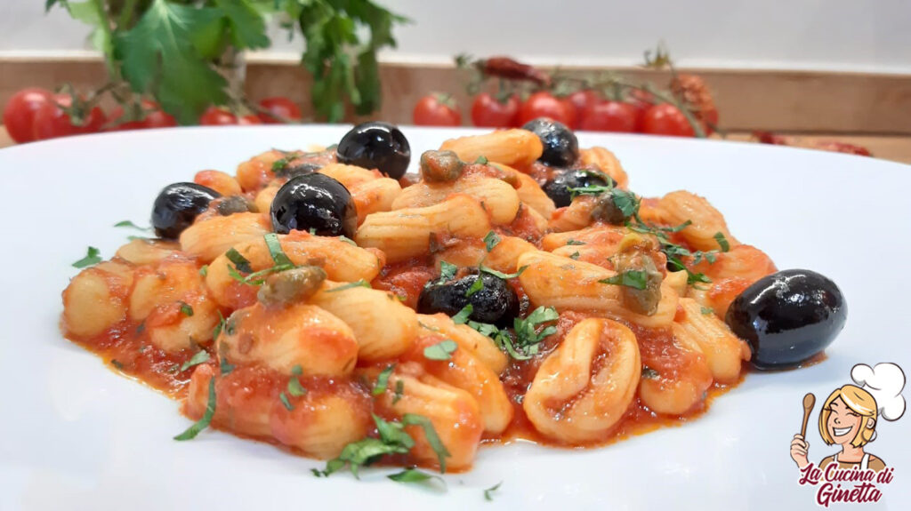 gnocchetti sardi all'arrabbiata con olive