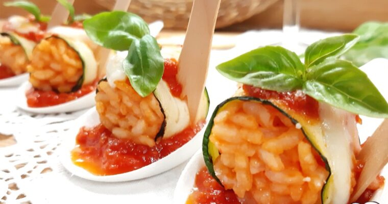 FINGER FOOD DI ZUCCHINE  RISO E POMODORO