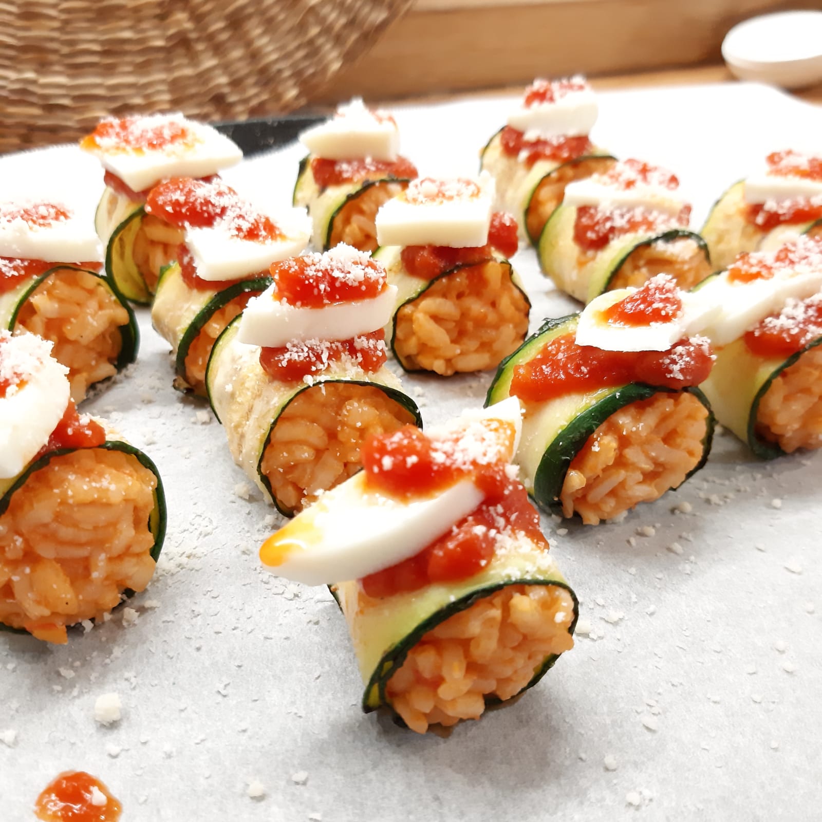 finger food di zucchine riso e pomodoro