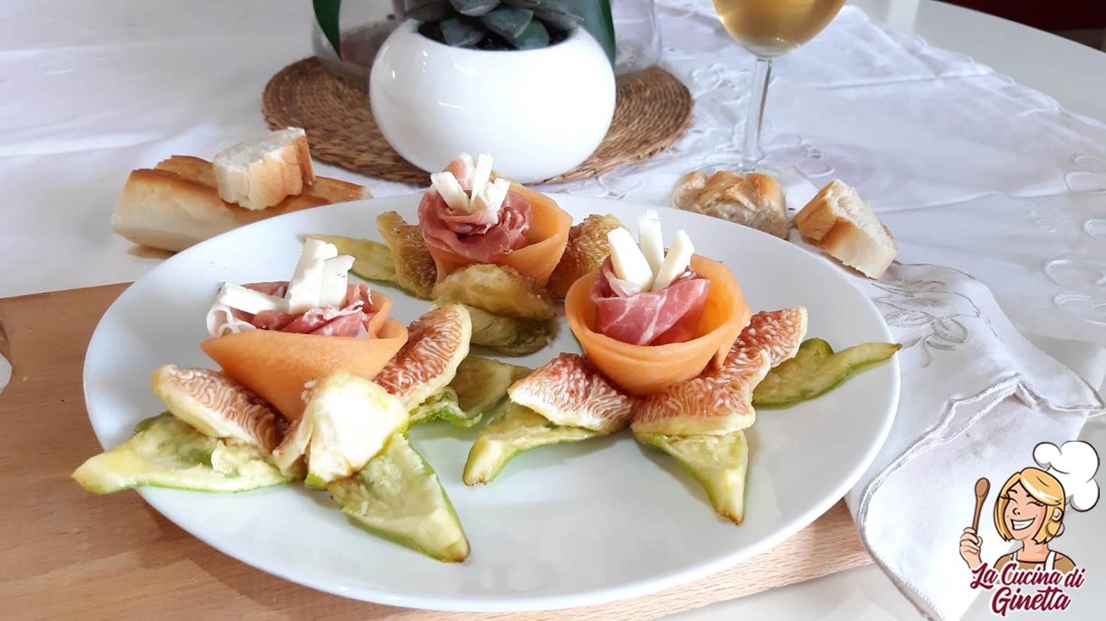 ninfee di fichi prosciutto melone e pecorino sardo