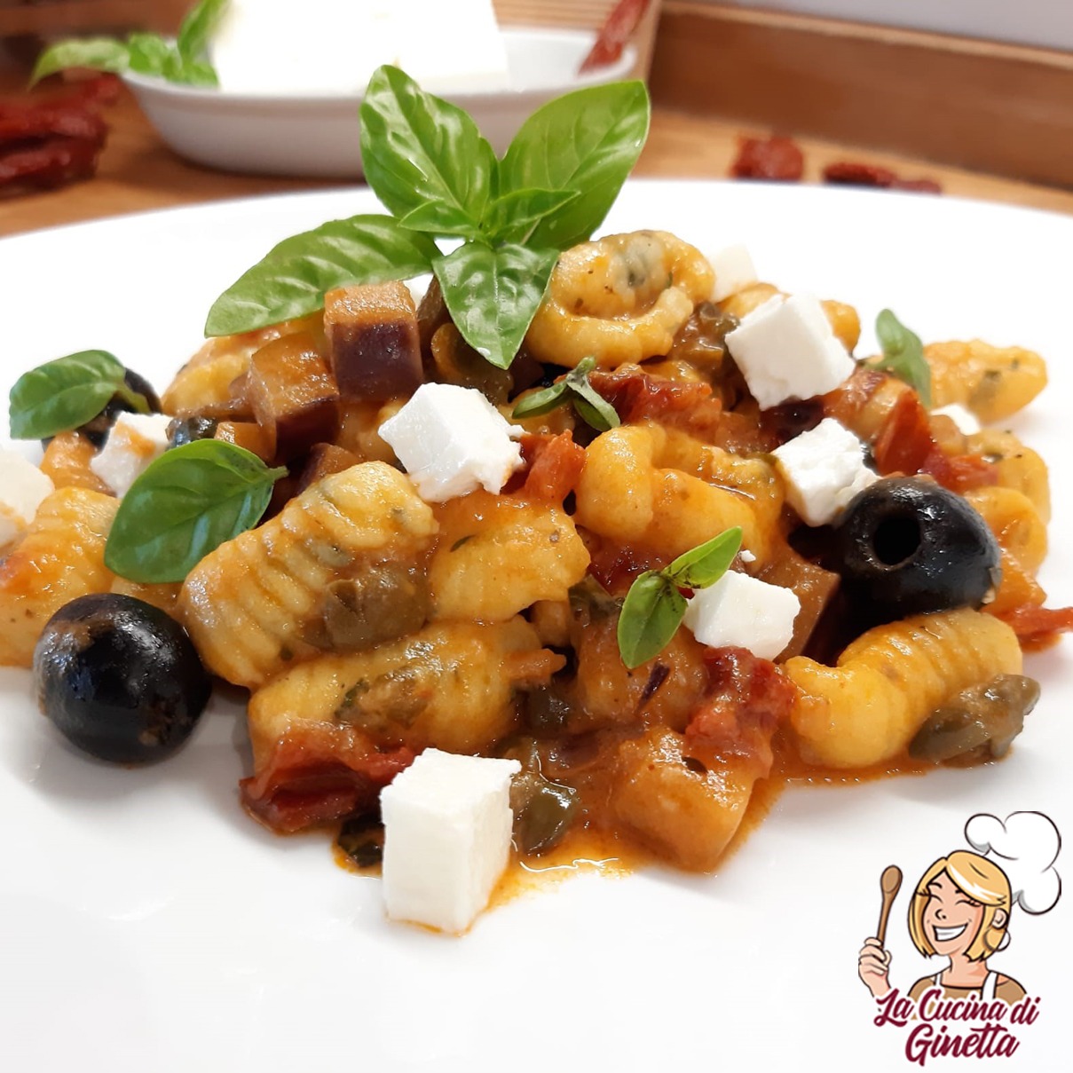 gnocchi al basilico ai sapori mediterranei