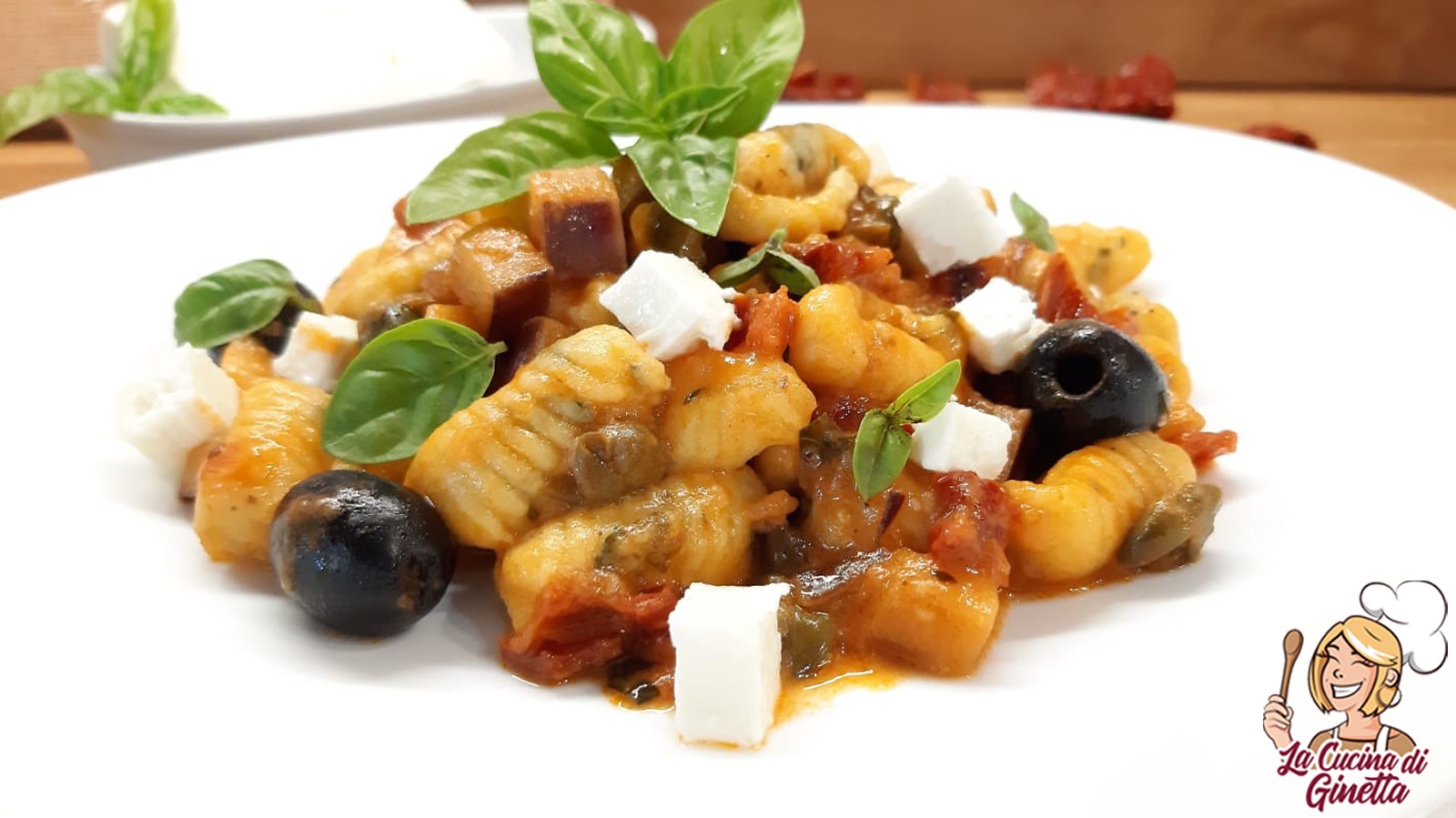 gnocchi al basilico ai sapori mediterranei