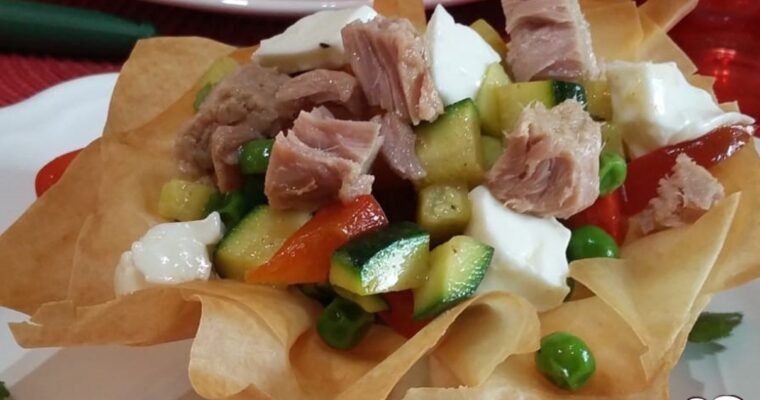 CESTINI DI PASTA FILLO CON VERDURE TONNO E STRACCHINO