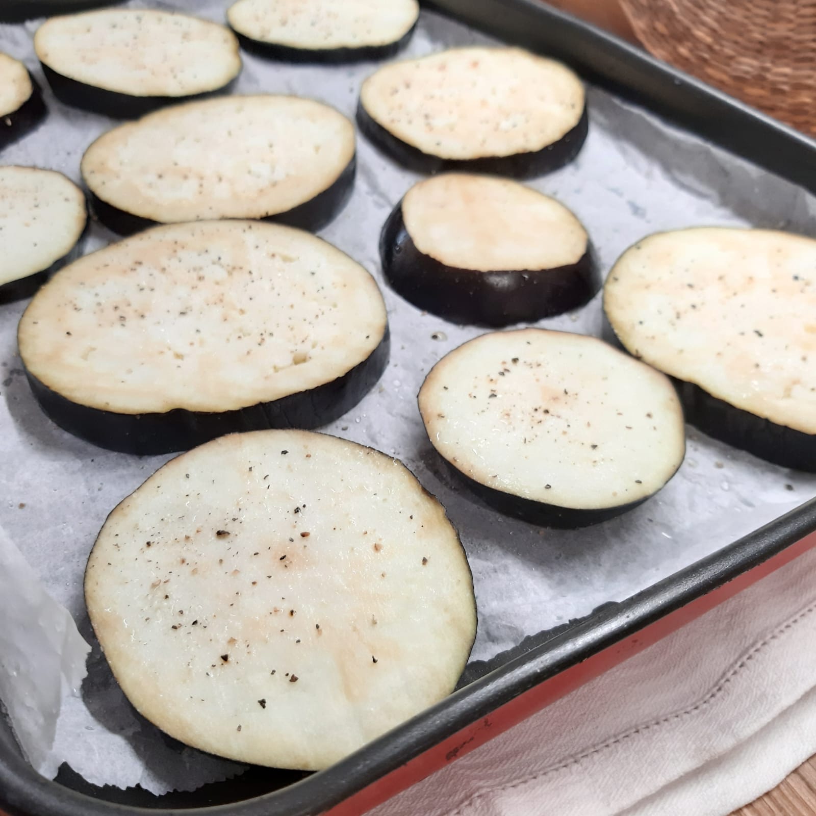 pizzette di melanzane al profumo di origano