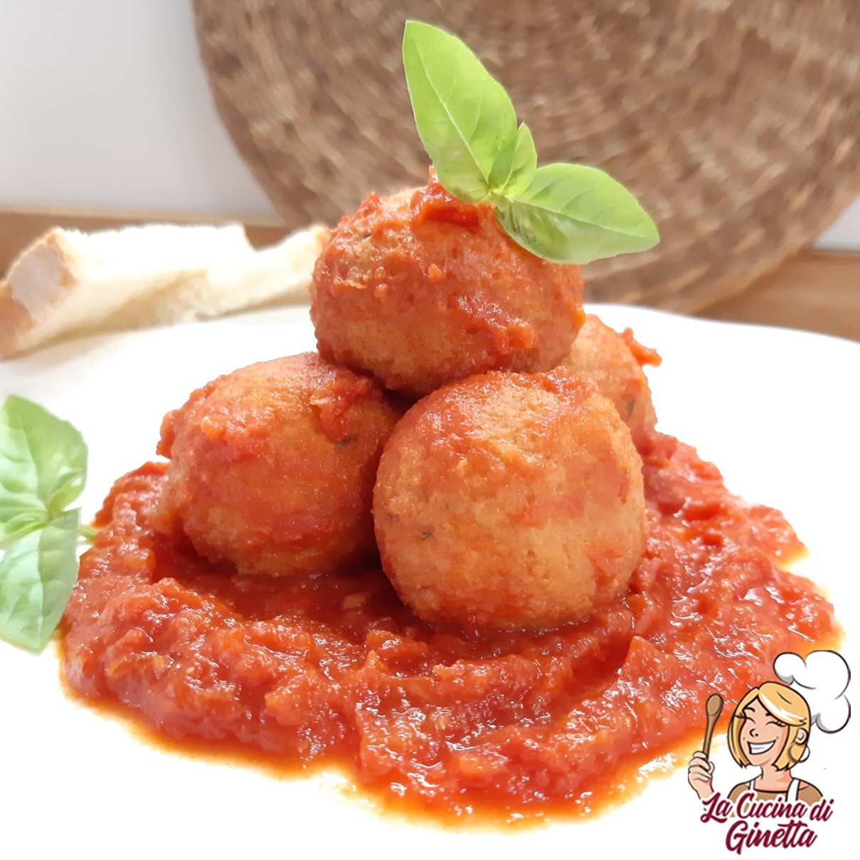 POLPETTE DI PANE E PECORINO IN UMIDO