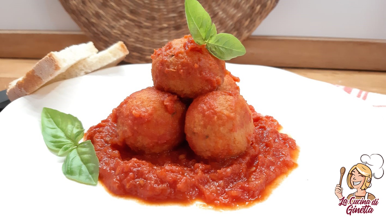 POLPETTE DI PANE E PECORINO IN UMIDO