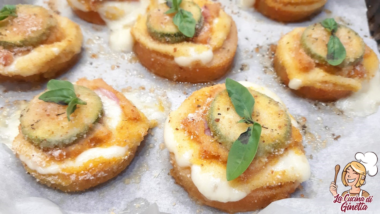 tortine pomodori e zucchine farcite e panate in forno