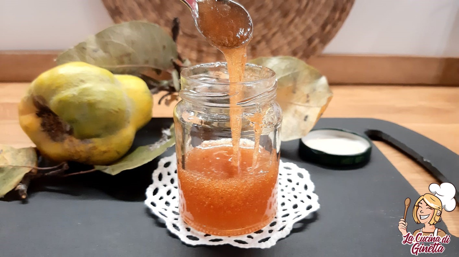 gelatina di mele cotogne fatta in casa