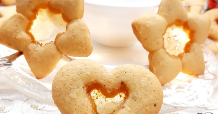 BISCOTTI DI FROLLA SPEZIATA CON CUORE DI CRISTALLO