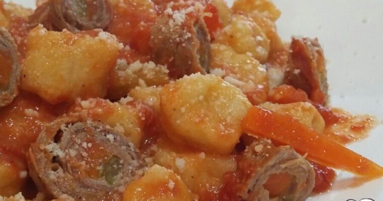 GNOCCHI CON SUGO DI INVOLTINI