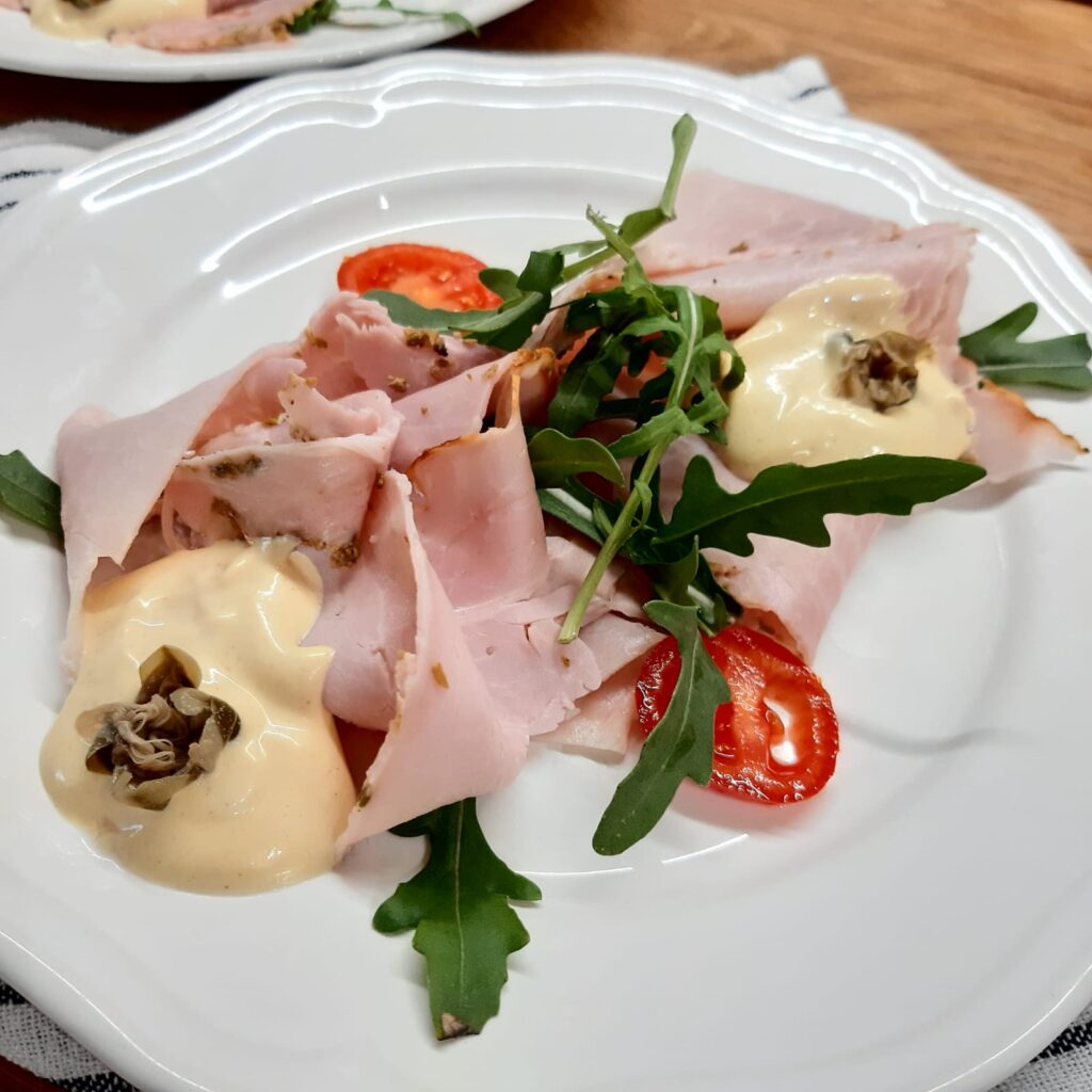 PROSCIUTTO COTTO ARROSTO CON MAIONESE ALLA SENAPE