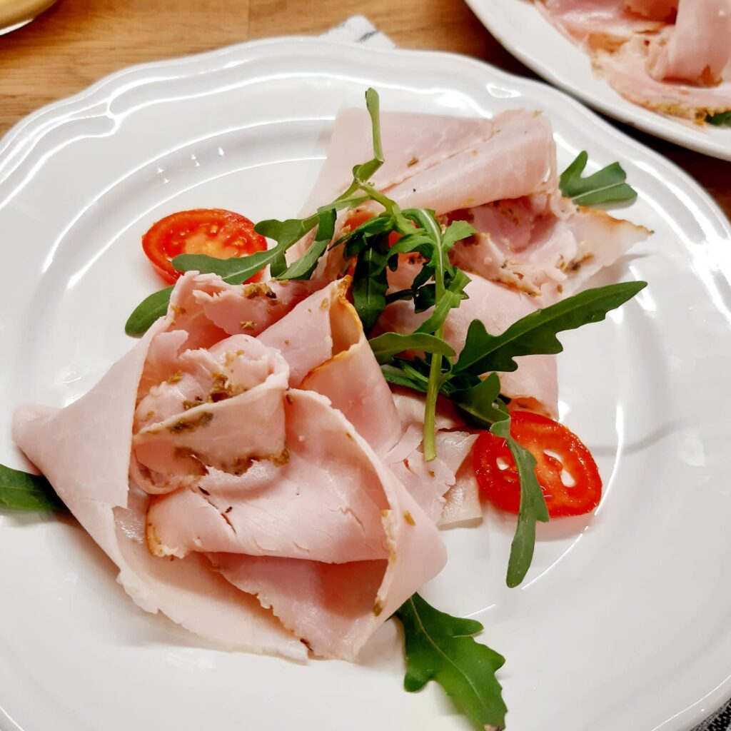 PROSCIUTTO COTTO ARROSTO CON MAIONESE ALLA SENAPE