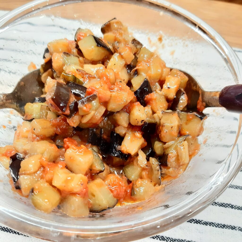 CONCHIGLIONI FARCITI CON MELANZANE ALLA PARMIGIANA