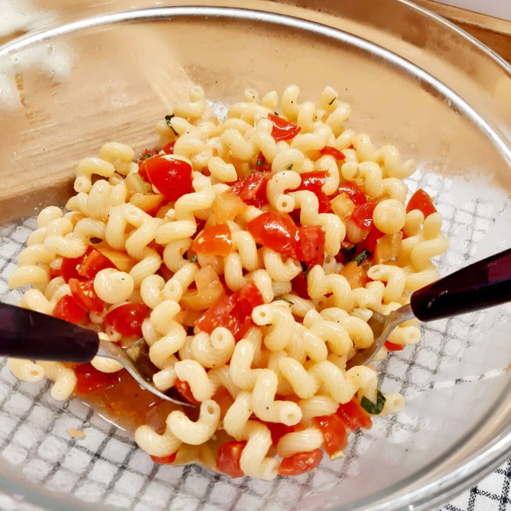 cavatappi alla crudaiola