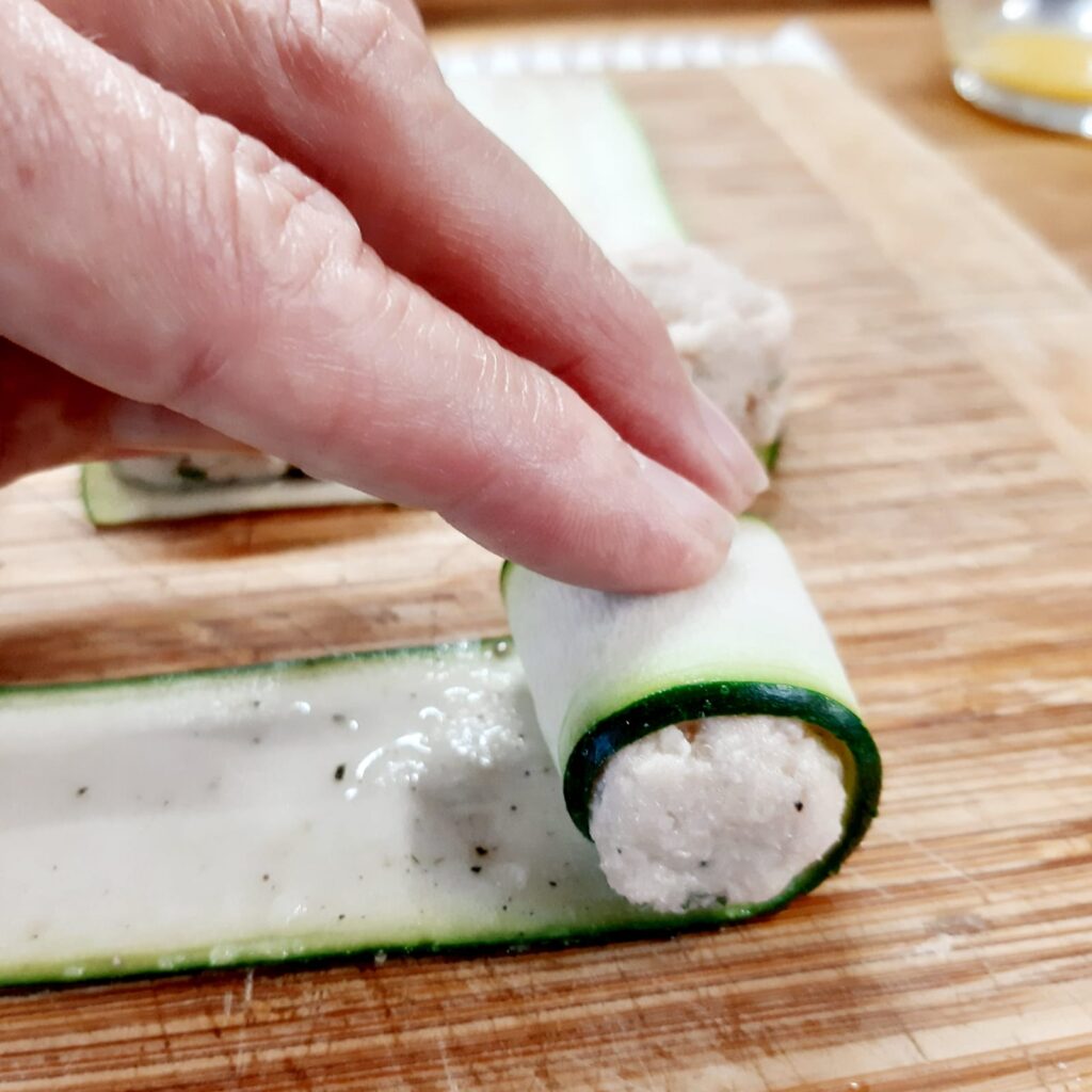 Involtini di zucchine ripiene di tonno