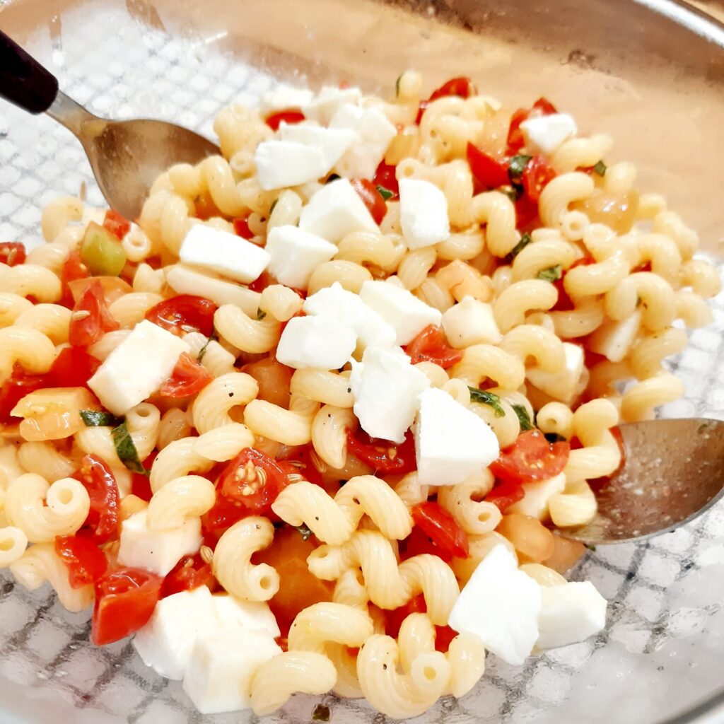 cavatappi alla crudaiola