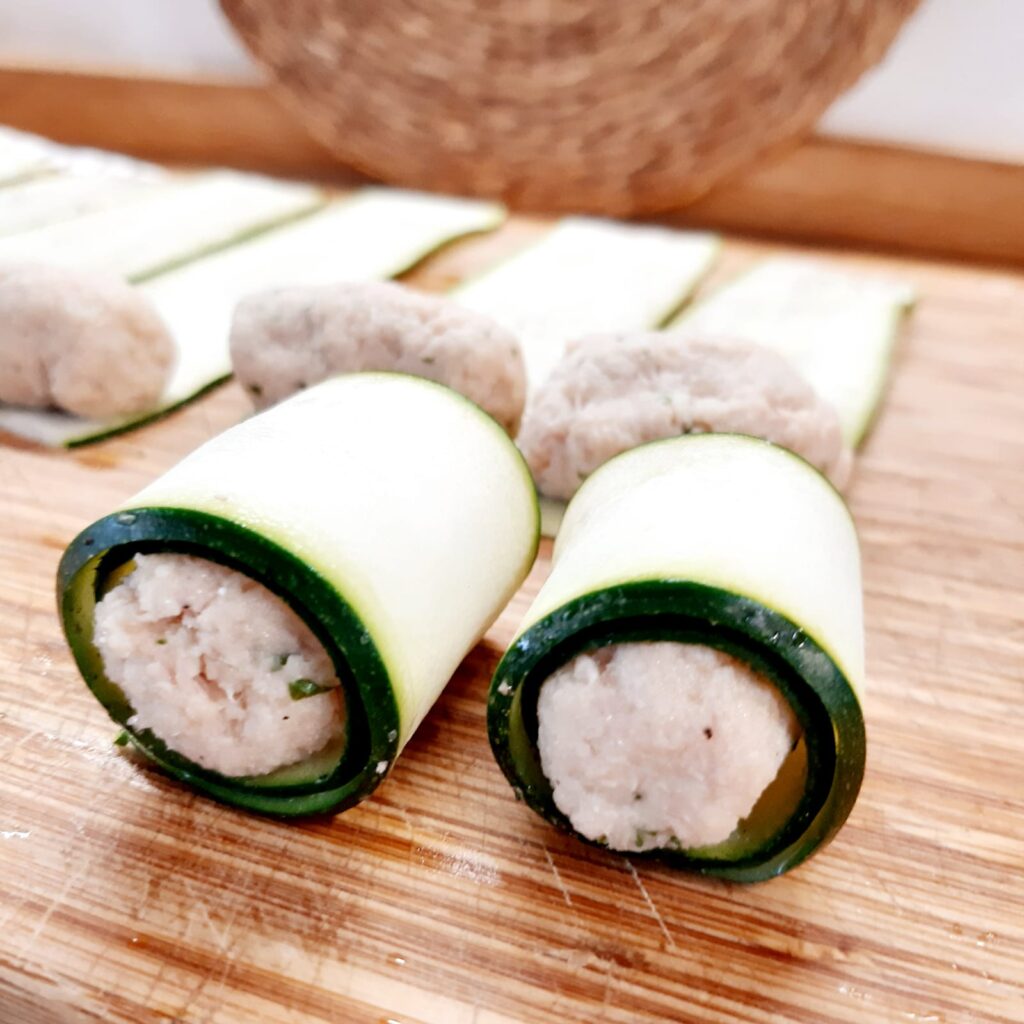 Involtini di zucchine ripiene di tonno