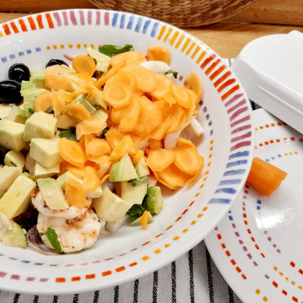 insalata ricca con gamberi e seppie