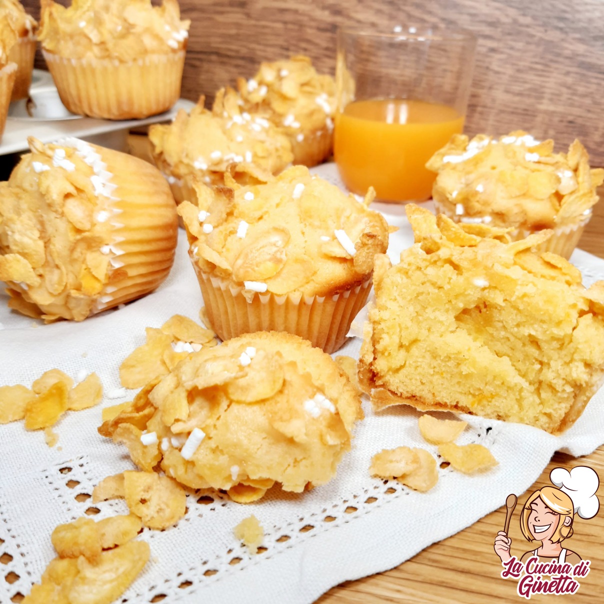 muffin con succo ACE e corn flakes