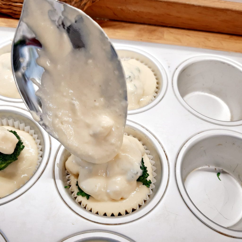 Muffin con broccolo siciliano e fontina