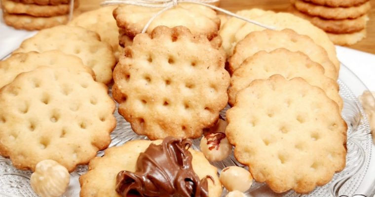 FROLLINI ALLE NOCCIOLE