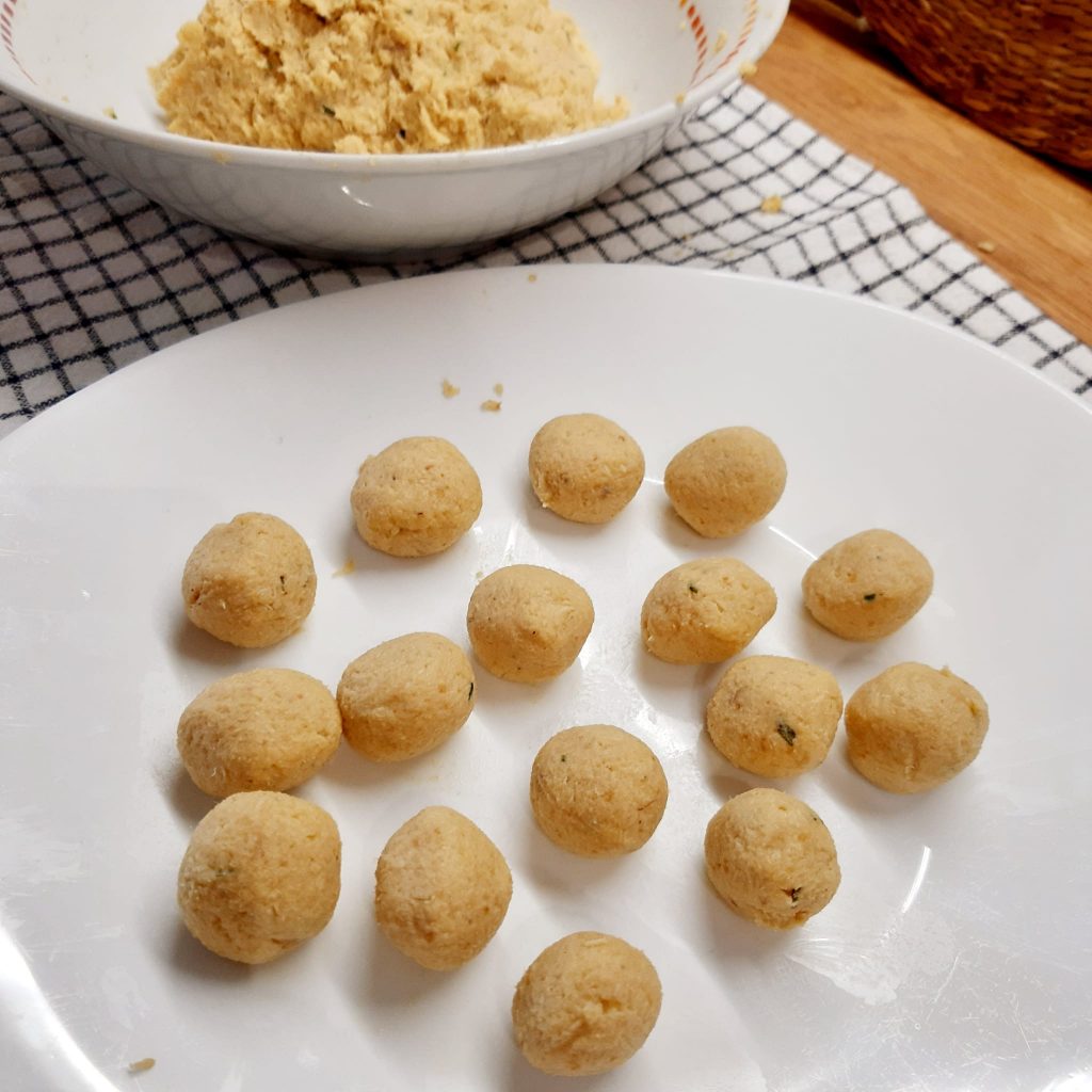 polpettine di cappone in brodo