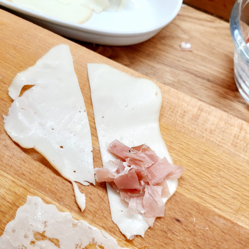 caramelle salate con speck e scamorza 