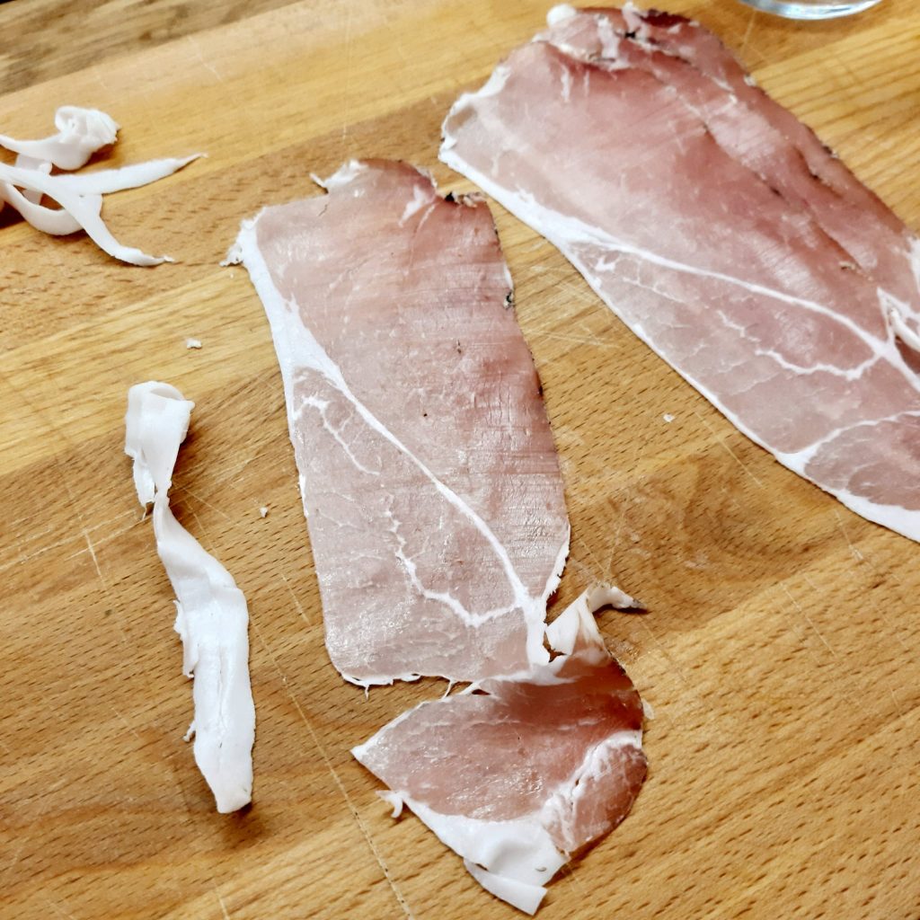 caramelle salate con speck e scamorza 