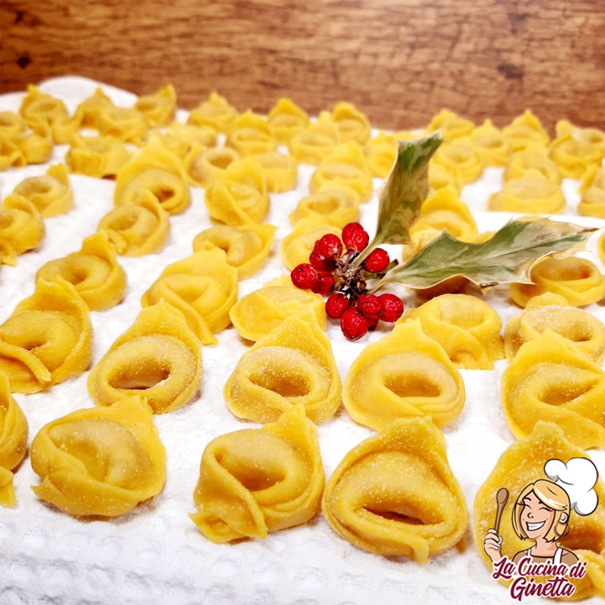 Tortellini fatti in casa (Homemade Tortellini) - Memorie di Angelina