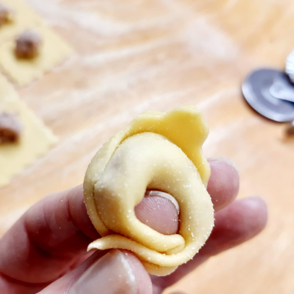 tortellini bolognesi fatti in casa