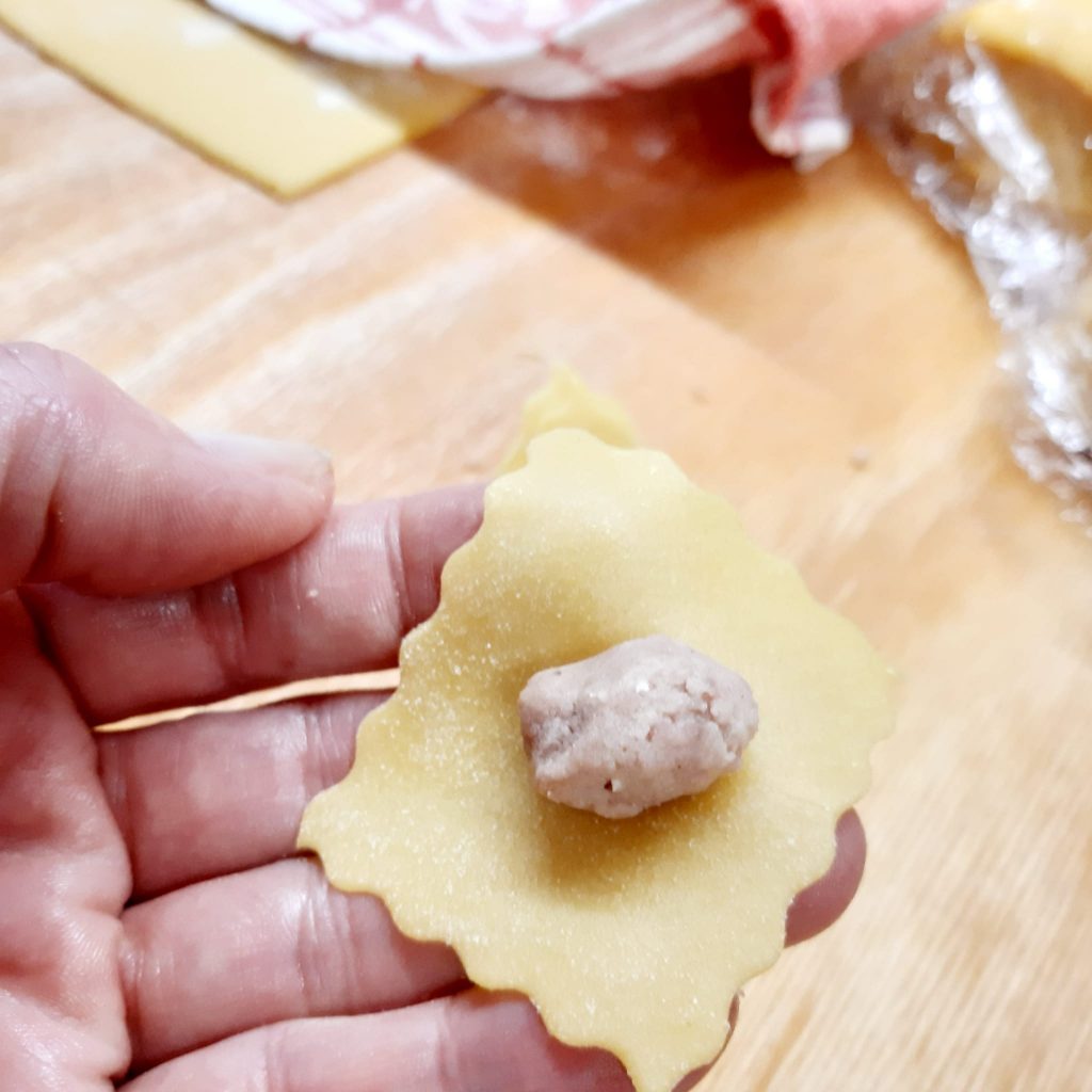 tortellini bolognesi fatti in casa