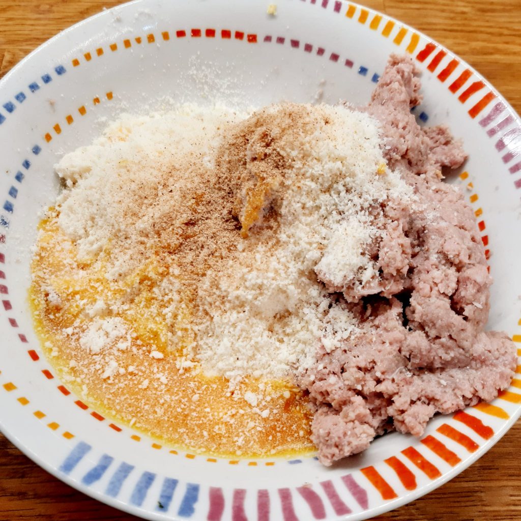 tortellini bolognesi fatti in casa