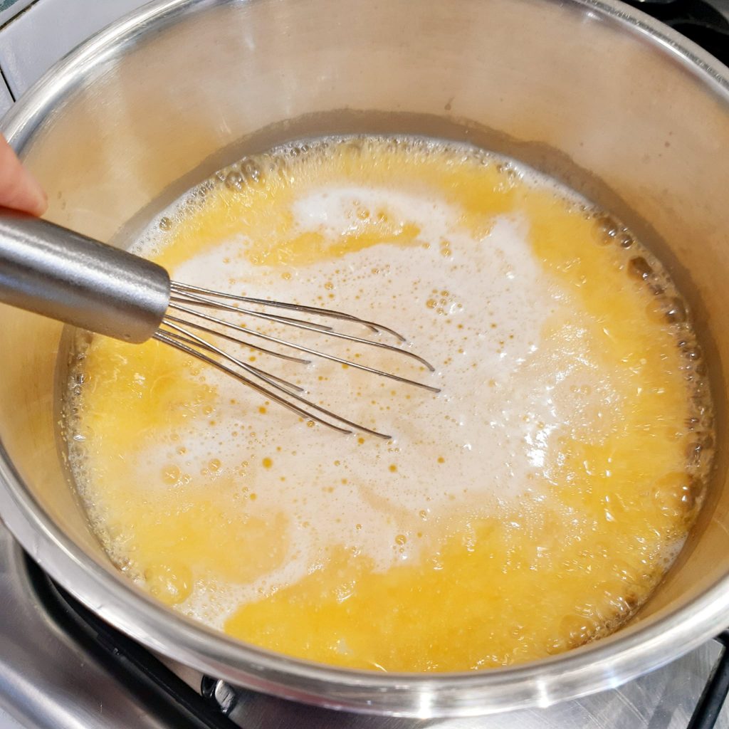 crostini di polenta con mozzarella e acciughe