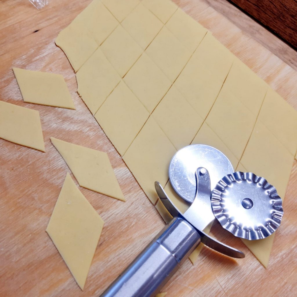 fiori di pasta all'uovo