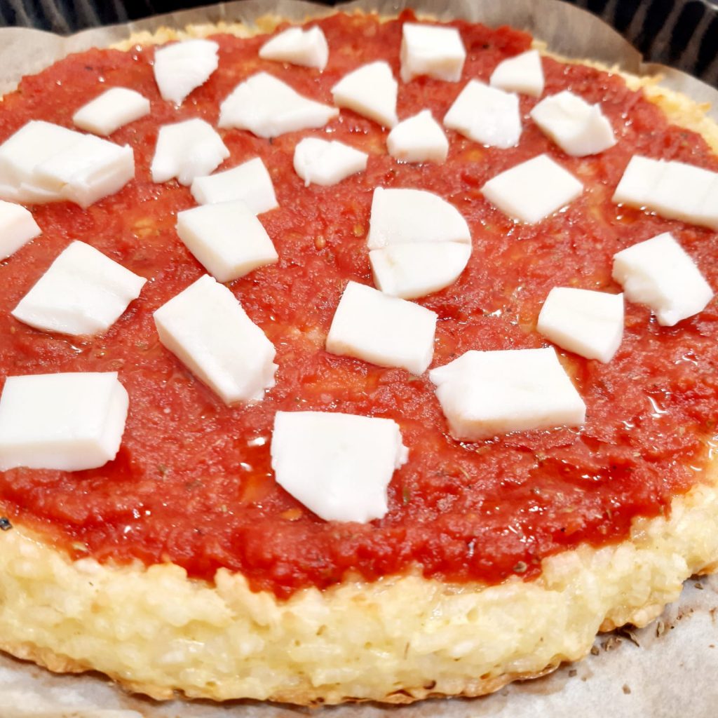 pizza di riso alla margherita