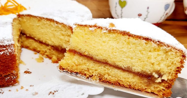 TORTA VERSATA CON MARMELLATA