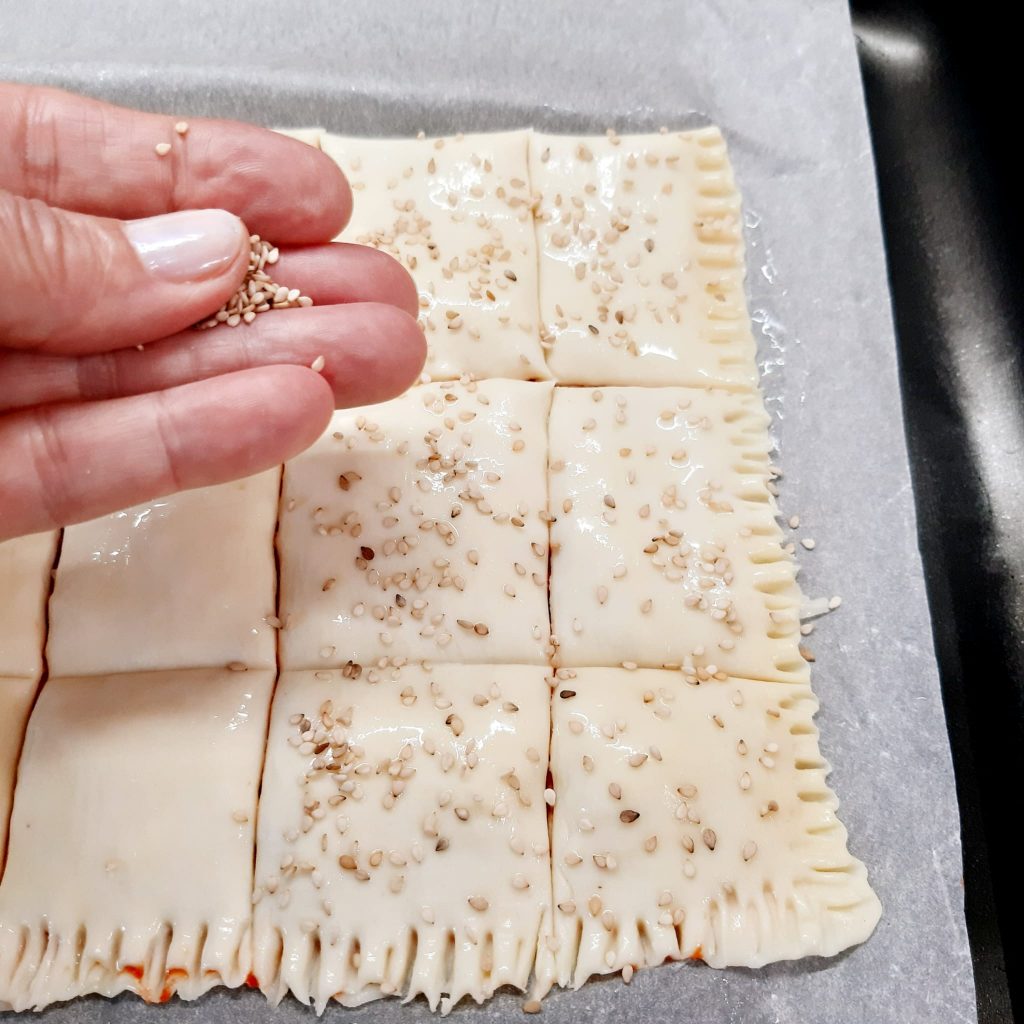 pizza nascosta nella pasta sfoglia