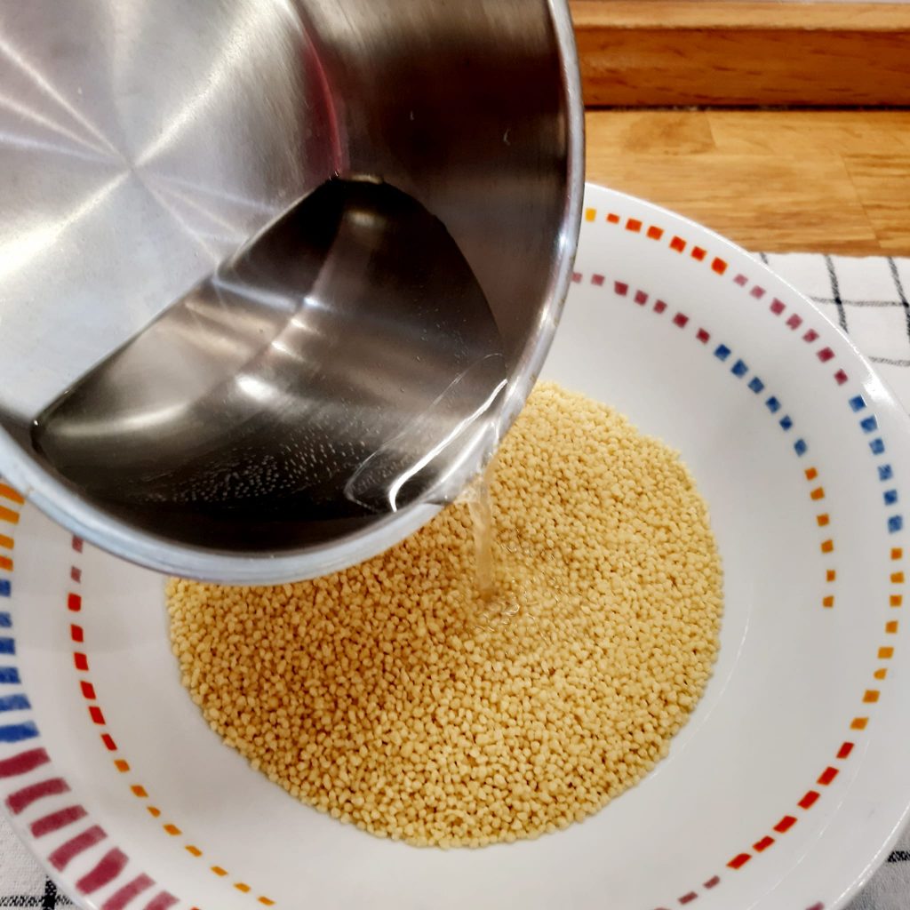 polpettine di cous cous  con verdure e gamberi