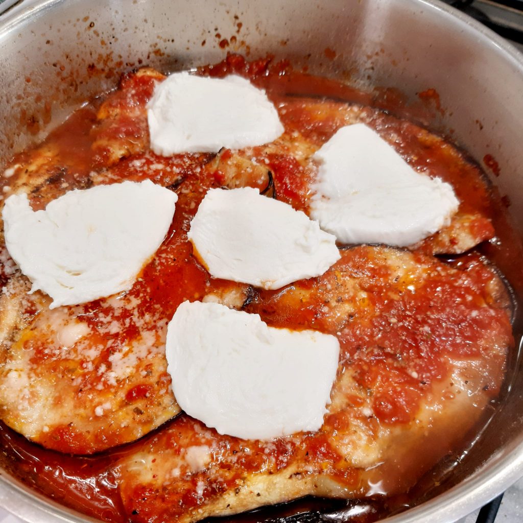 melanzane alla pizzaiola con mozzarella