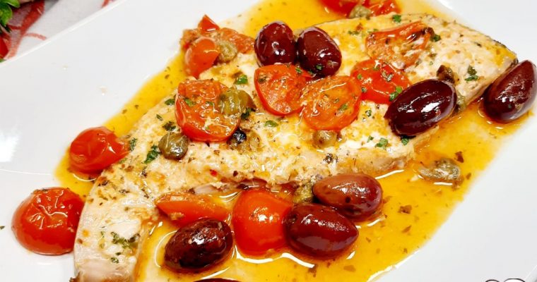 PESCE SPADA  CON POMODORINI CAPPERI E OLIVE KALAMON