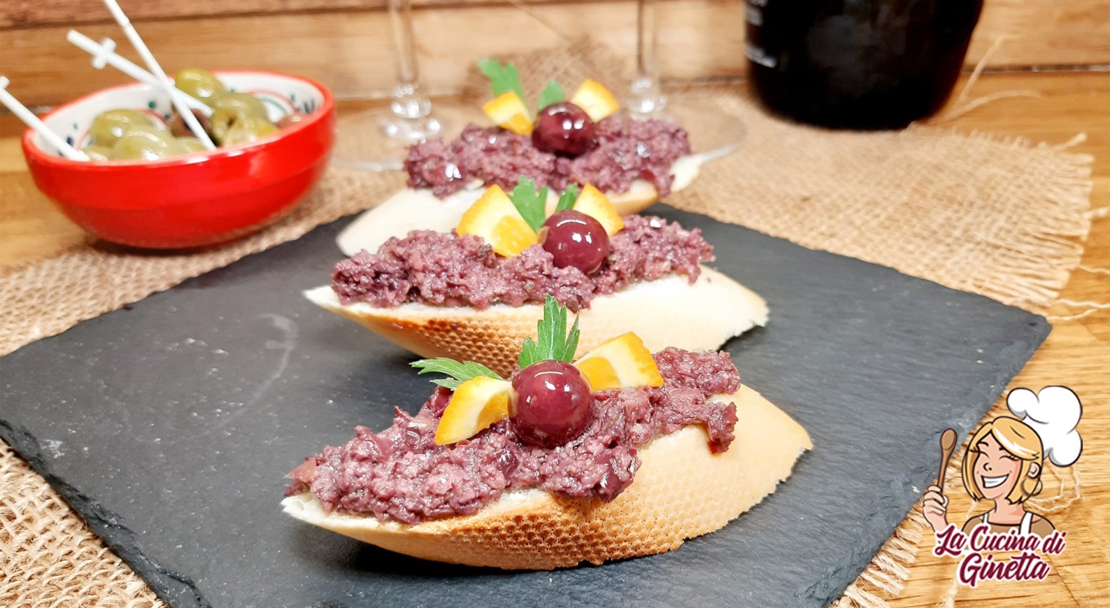 crostini con patè di oliva Itrana