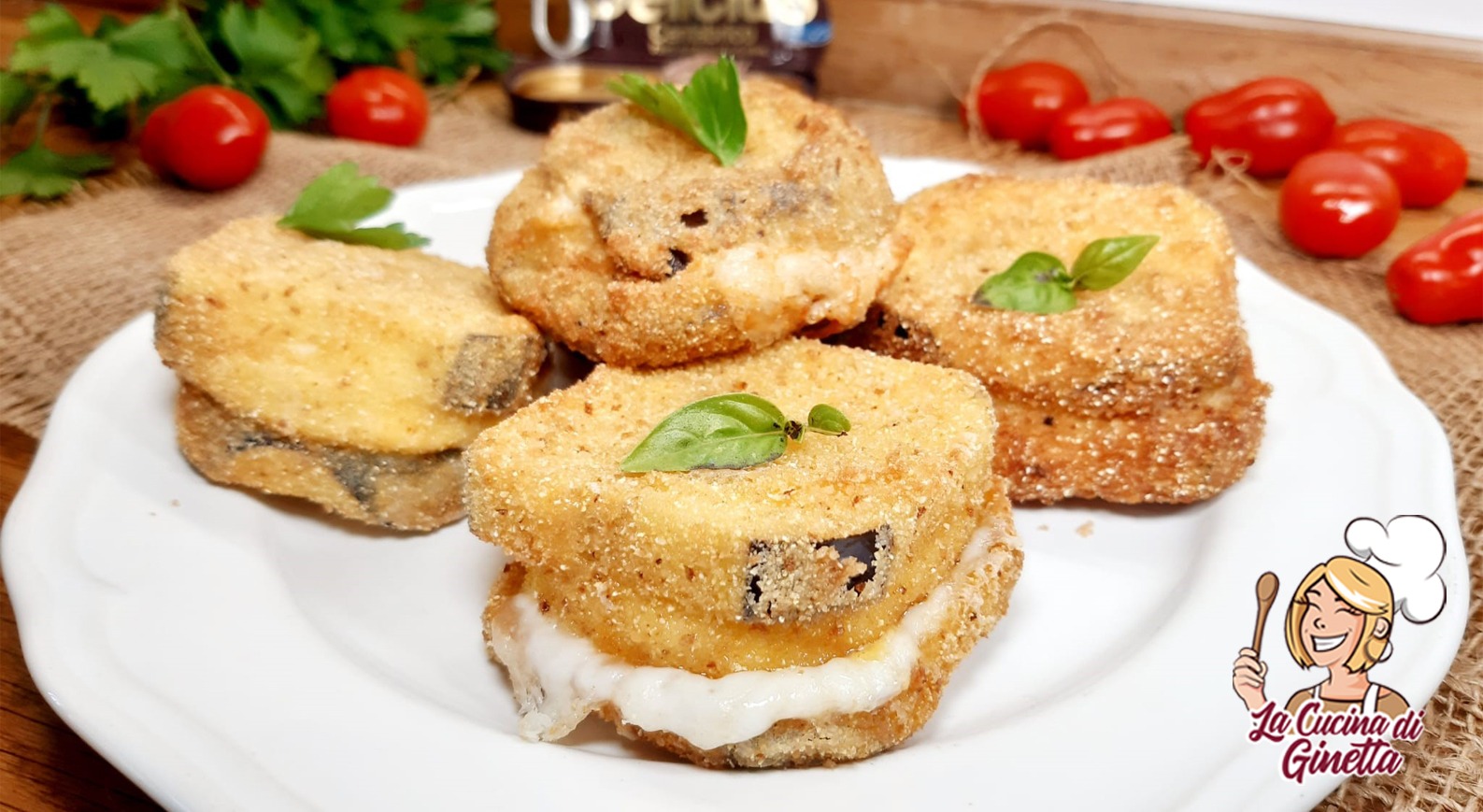 carrozze di melanzane con mozzarella e acciughe