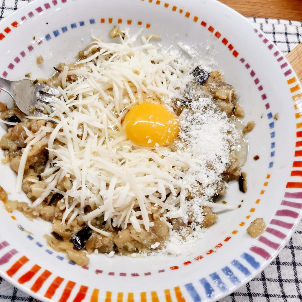 POLPETTE DI MELANZANE AL PROVOLONE