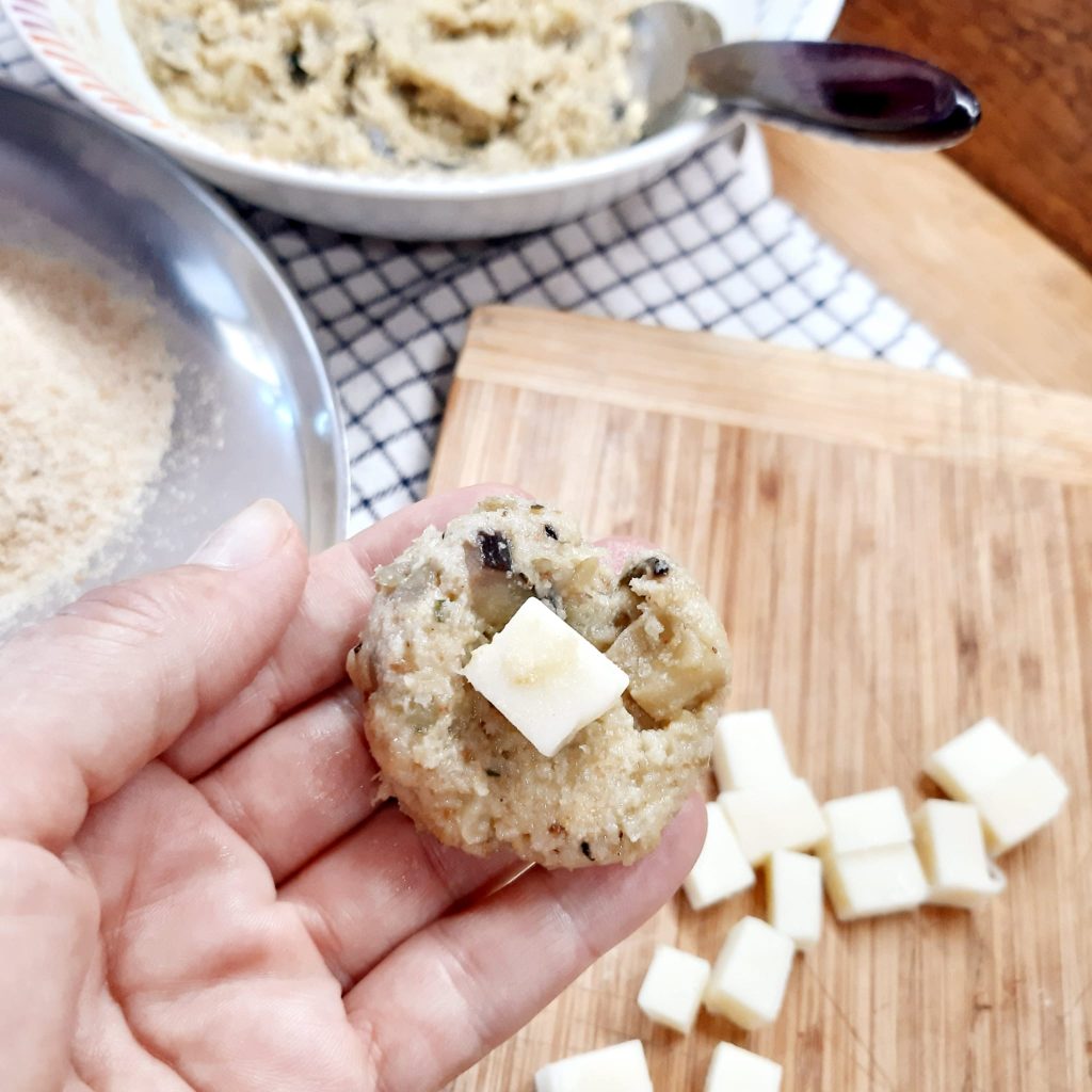 POLPETTE DI MELANZANE AL PROVOLONE